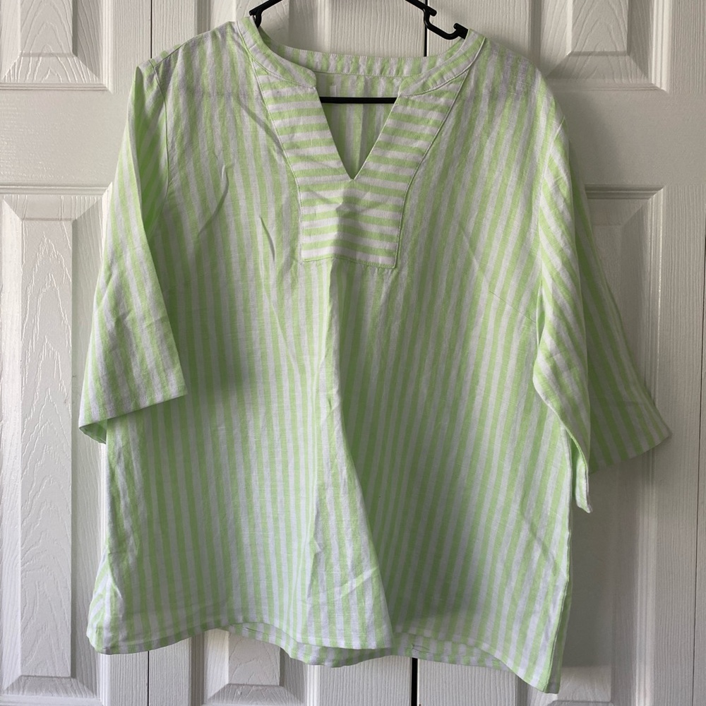 striped top